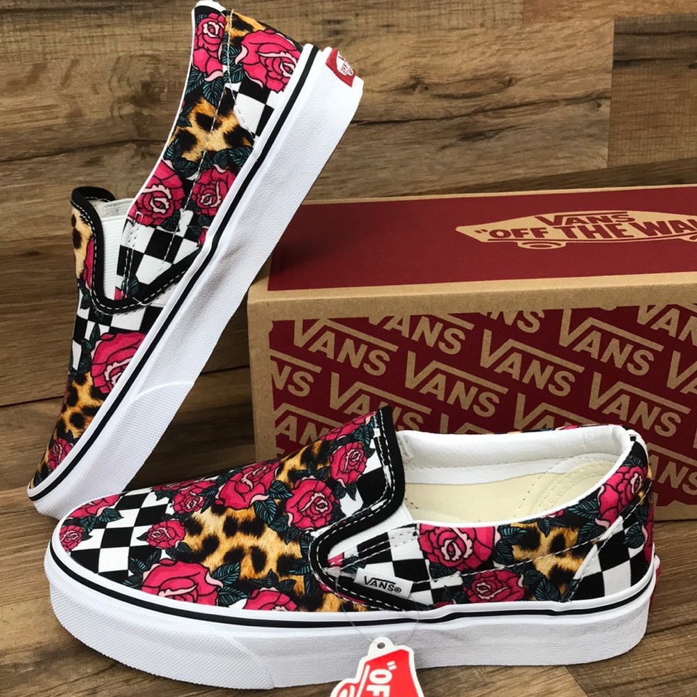 VANS CLASSIC SLIP ON BRAND NEW - Picture 8 of 15